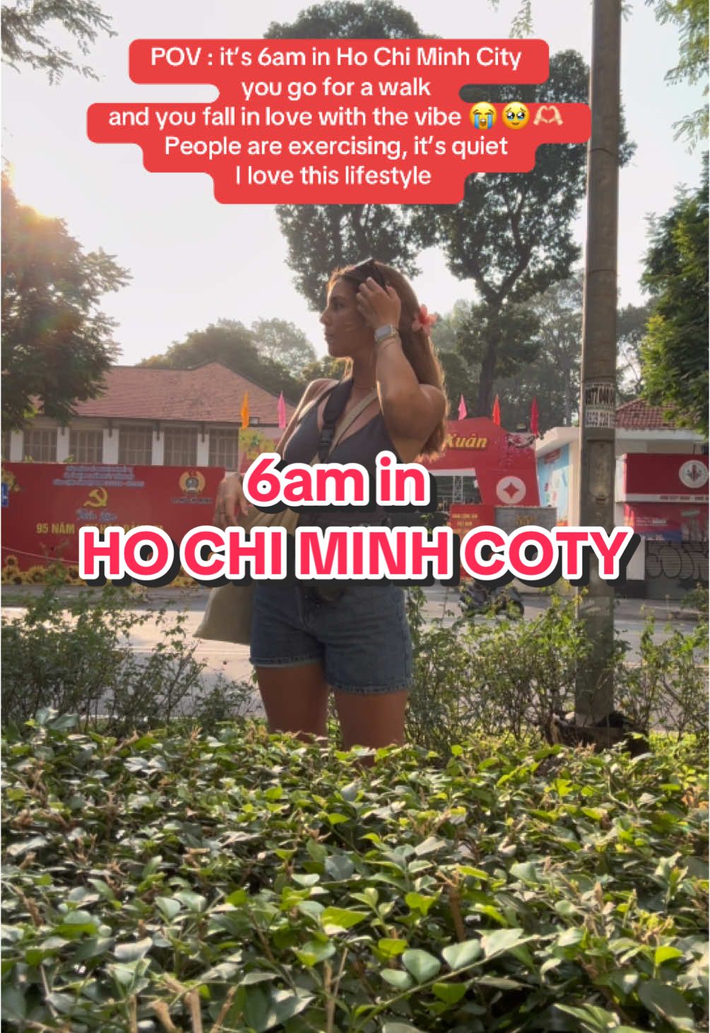 May all of the Vietnamese people have a long life 😭🫶🏻 We should be so inspired with them  I love Vietnam so much for this lifestyle #vietnam #hochiminhcity #hochiminh #taichi #vietnamtravel 