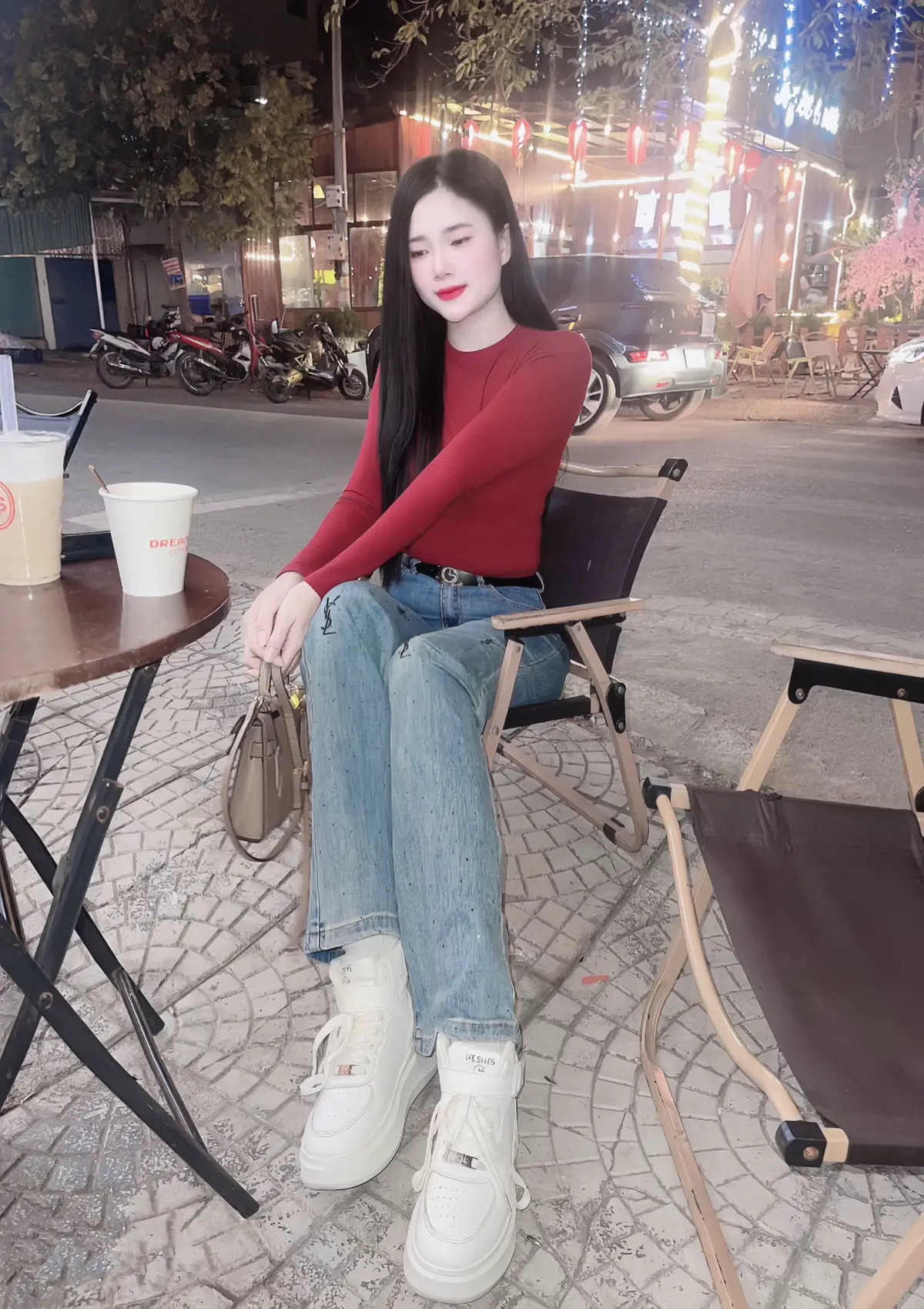 Một ngày nào đó với em không còn buồn nữa đâu :)))