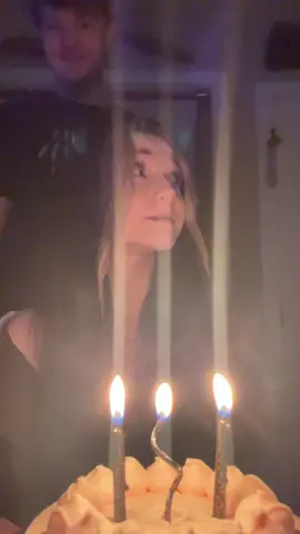 Ok last birthday lost #oliviarodrigo #fypシ #fyp #viralvideo 