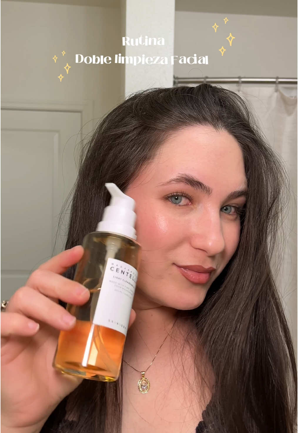 Amando la doble limpieza facial  #creatorsearchinsights #skincare #skincareroutine #koreanskincare #skincaretips #skincarecoreano #doblelimpieza 