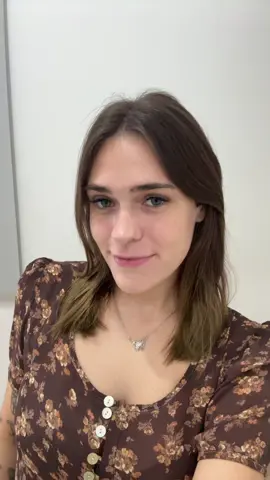 alguien sabe cómo sacar la foto?  . . . . . . . . .  #makeup #fypシ゚viral #abuelitas #amigas #fiesta 