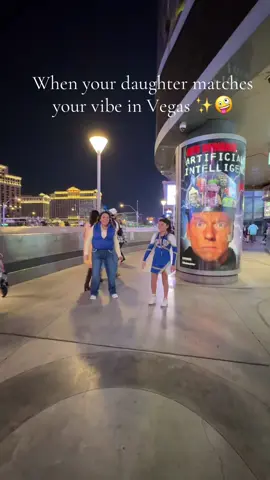 Love you babygirl ✨💖 #cheer#firstborn#vegas#adventure#memories#hii#whattodo#fun#times#michula#vamos 