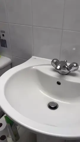 ASMR CLEAN ❤️ #treanding #relatable #cleaningtiktok #oddlysatisfying #Lifestyle #homecleaning #satisfyingvideos #asmrsounds #asmr #satisfyingcleaning #CleanTok #video #reels #fyp #satisfyingvideo #asmrrelax #asmrcommunity #viral #scrublife #cleanwithmemotivation #tricks #tips 