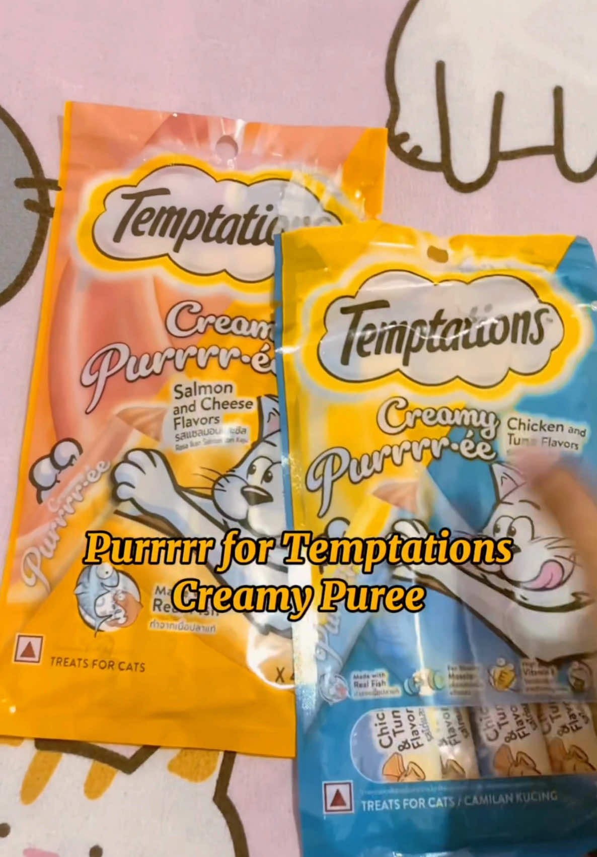 Double the flavors, double the purrs! 😻 Treat your cat to Temptations Creamy Purée -- 2 irresistable flavors in 1 pack 🐾💛 #Temptations #TemptationsPuree #CatTreats 