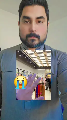 MTJ Maulana Tariq Jameel Se apne Store Me Kiya bech rahe hain Raja Mohsan Maqbool  #RajaMohsan #1million #longervideos #trending #fypage #foryoupage #pakistan 