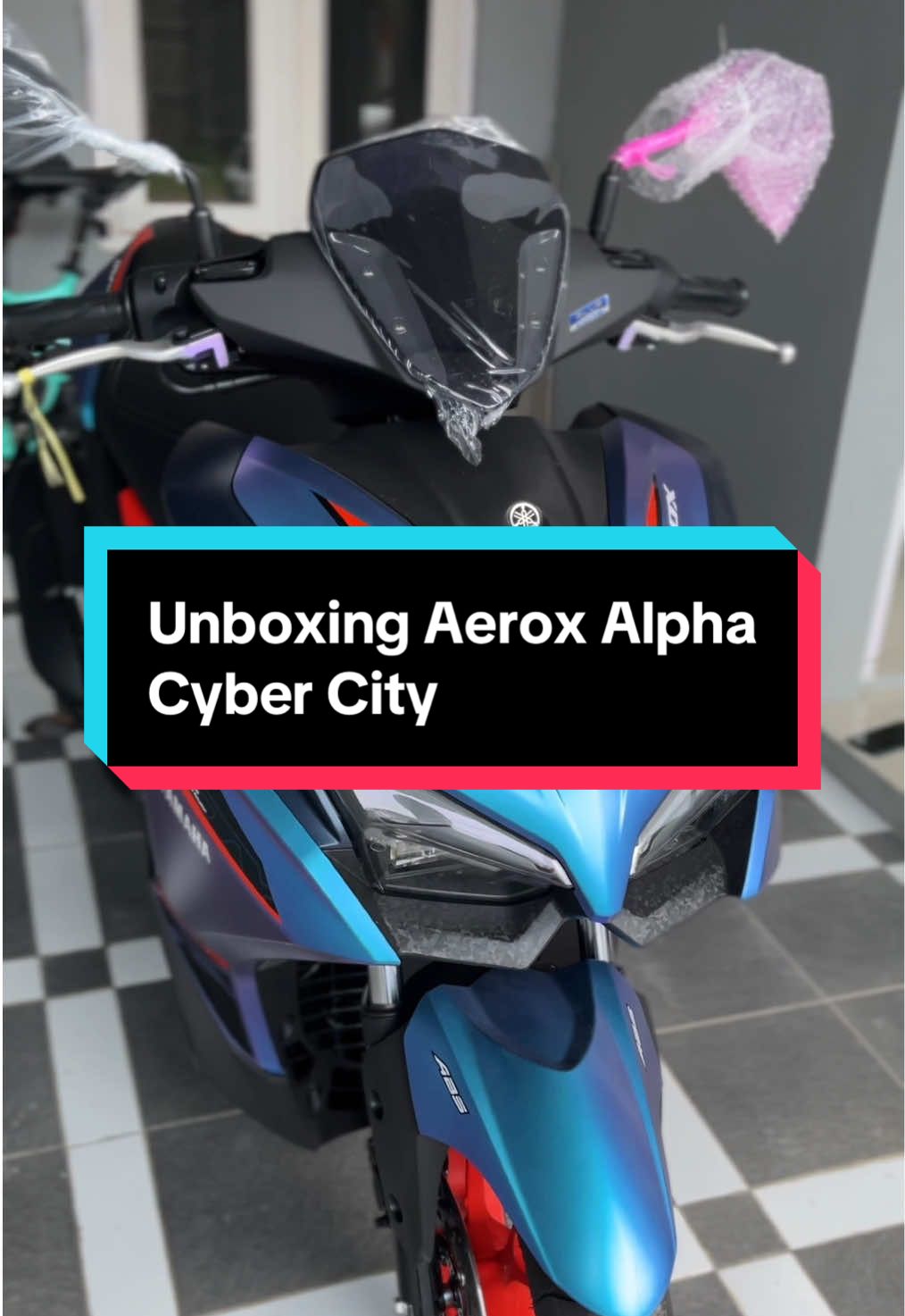 ASMR unboxing aerox alpha cyber city 🤩 . . #aerox #aeroxalpha #aeroxalphacybercity #aeroxcybercity #aeroxalphaturbo #newaerox #yamahaaerox #aerox155 #aeroxdownsize #aeroxindonesia 