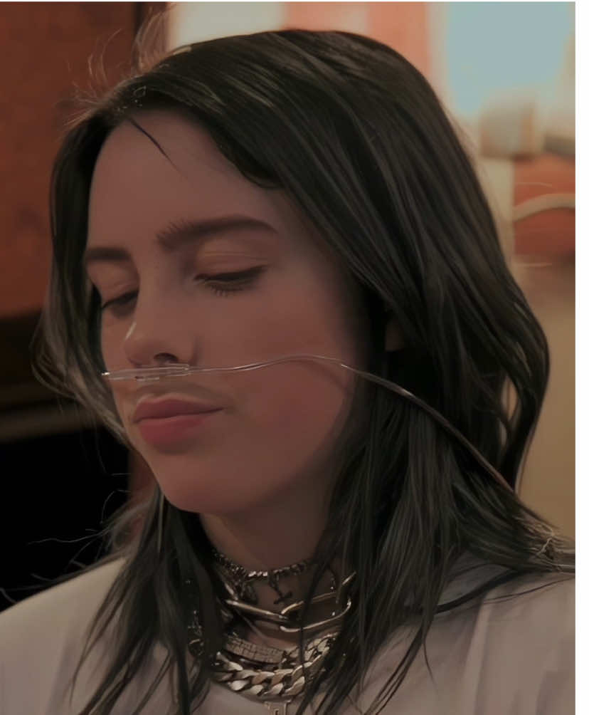 Sad Billie eilish clips // #billieeilishclips #sadbillieeilish #editinghelp #billieeilish #fyp 