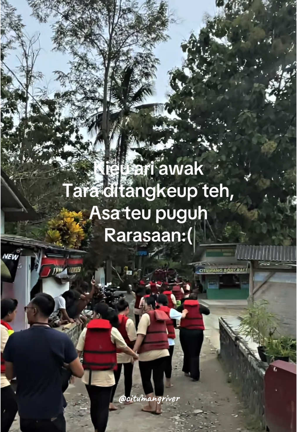 Asa hampa kieu:( Gaskeun barudak main kecitumang info booking citumang DM atau klik link dibio🤩 #citumang #citumangbodyrafting #fyf #pangandaran 