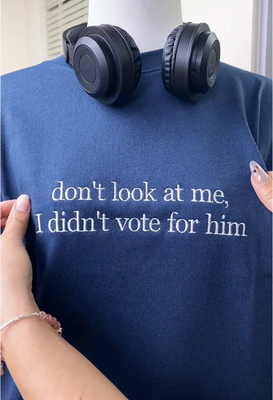 Don’t look at me I didn’t vote for him Embroidered T-Shirt💙 #kamala #kamalaharris2024🇺🇸💙 #kamalaharris2028 #kamalaforpresident💙 #kamalaquotes #women #onlywhenitdarkenoughcanyouseestars #feministshirt #feminist #kamalaharris #womenleaders #femininomenon #kamalaembroidered #kamalasupporters #dontlookatmeididntvoteforhim