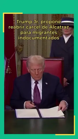 ¿Qué opinas? 👉 En un contexto exhaustivo de deportación de migrantes por parte de Donald Trump en Estados Unidos, su hijo, Donald Trump Jr., propuso una medida radical que llamó la atención del país: reabrir la cárcel de Alcatraz. #meganoticias #noticias #noticiaschile #chile #estadosunidos #trumpjr #alcatraz