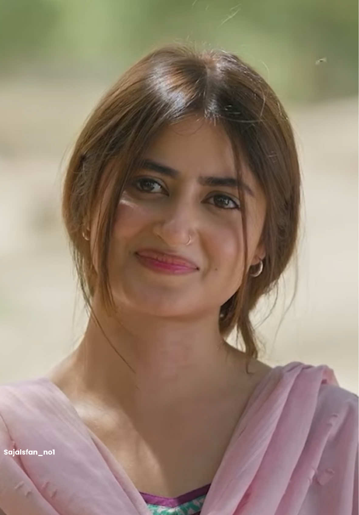 The only actor, I love @sajal_alipakistan  . . . . . . . . . . . . . . . . . . . . . #Sajalaly #SajalAli #DilWaliGaliMein #Whatslovegottodowithit #Ishqelaa #Alif #Aangan #ThePinkShirt #ZardPattonKaBunn #Mom #mainmantonahihoon #YehDilMera #YakeenKaSafar #Gulerana #SinfeAahan #KuchAnkahi #trending #Noorulain #DhoopKiDeewar #AlifNoon #khelKhelMein #ZindagiKitniHaseenHai #MeraYaarMiladay #UmraoJaan #TeamMuhafiz  