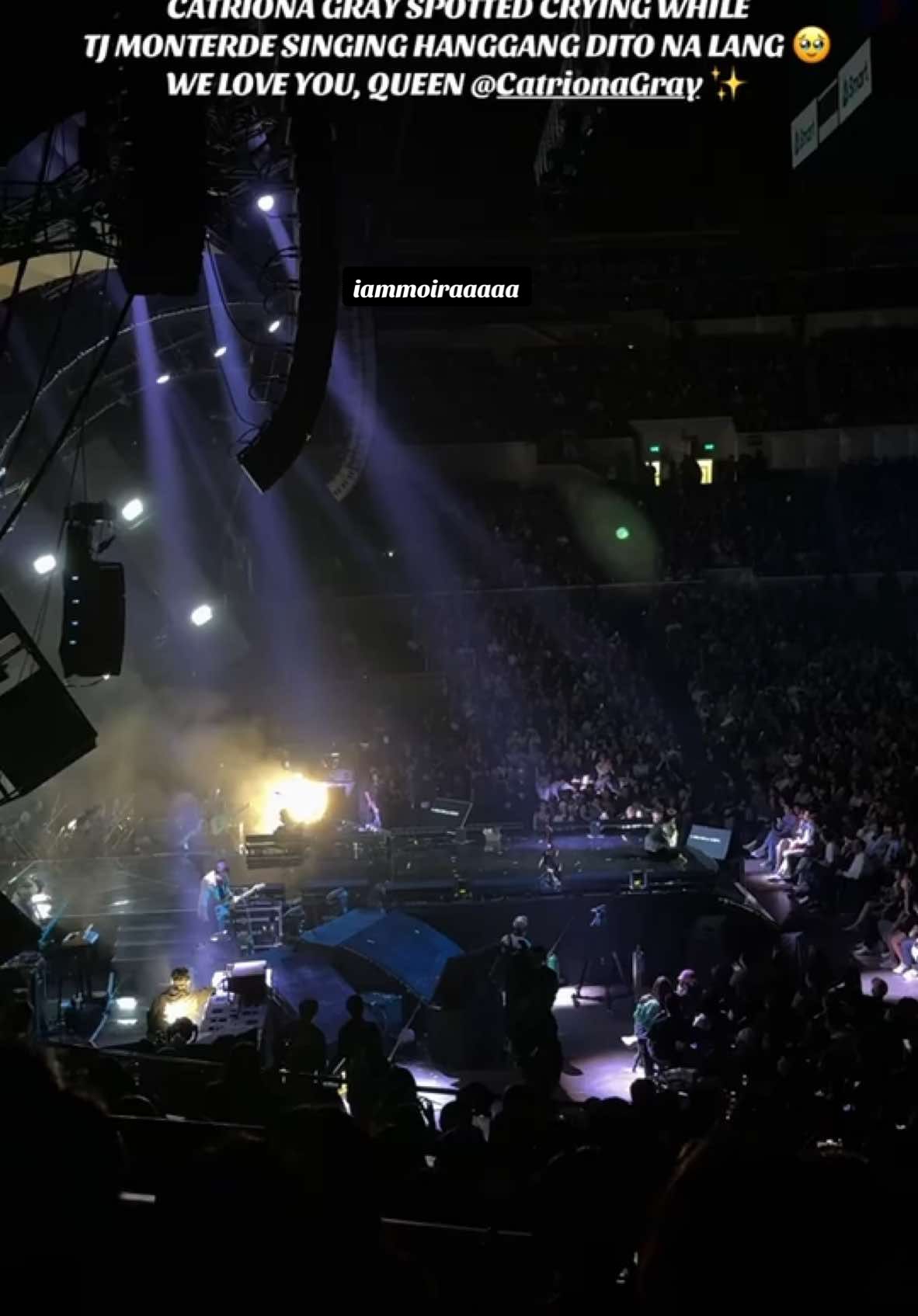 Catriona Gray spotted crying while TJ MONTERDE singing Hanggang Dito na lang.. 🥹✨  Hugs to our Queen @Catriona Gray ♥️ #sarilingmundoday2 #tjmonterde #sarilingmundoconcert #hanggangditonalang #catrionagray @TJ Monterde 