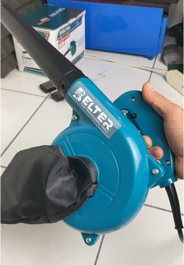 Mesin blower mini Elektrik - Mesin blower multiguna bisa meringankan pekerjaan sehari hari #promo #cod #blower #blowerangin #elektrik 