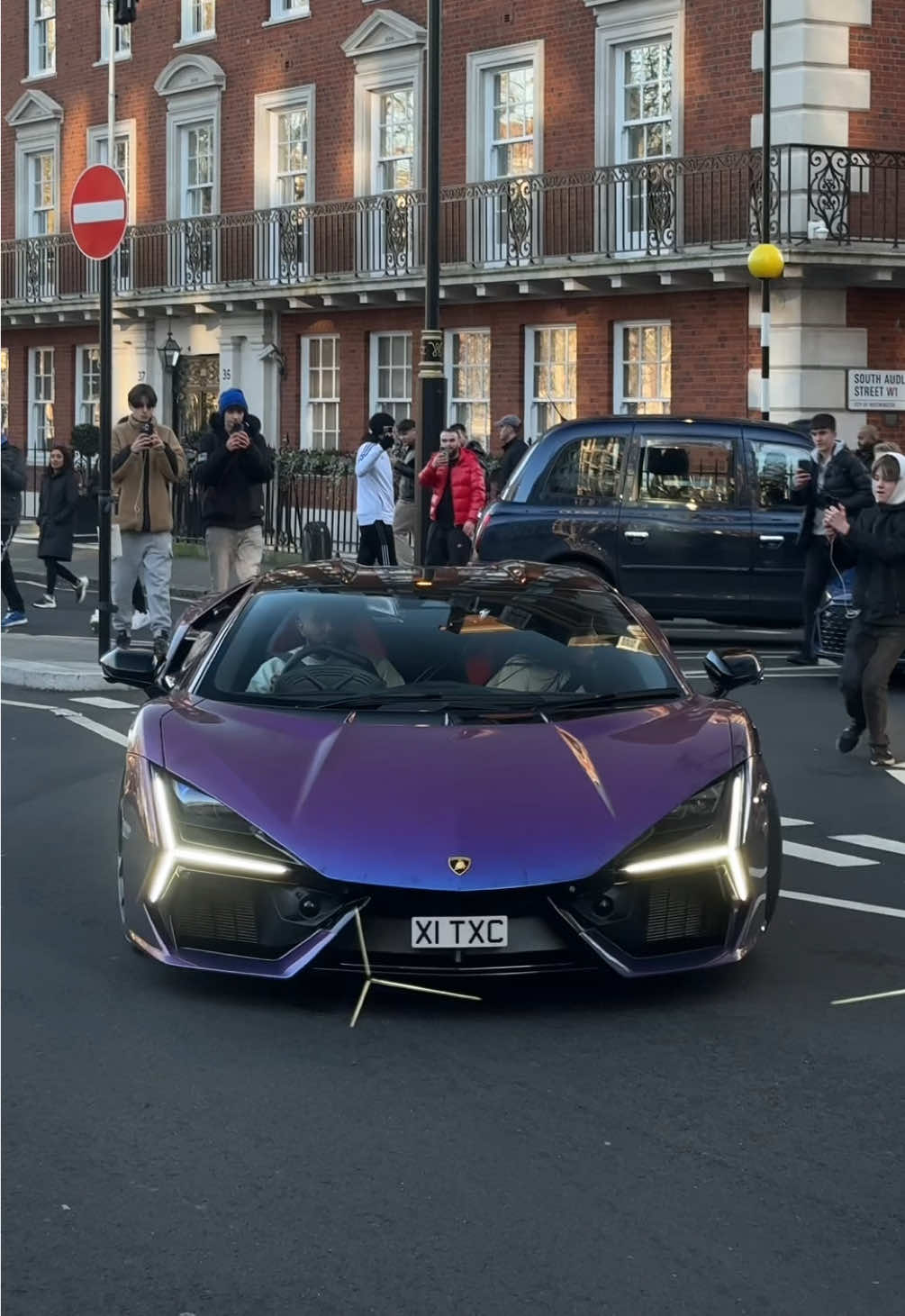 bro was flabbergasted by the revuelto #lamborghini #gintani #revuelto #lamborghinirevuelto #gintaniexhaust #car #cars #supercar #hypercar #v12 #hypervinculo @TOMI