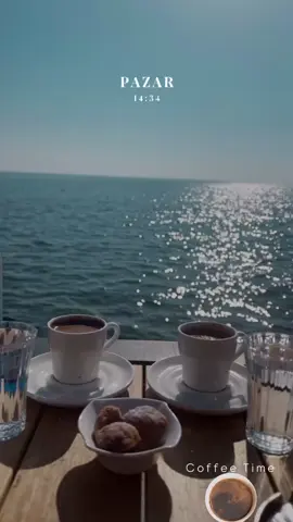 Mükemmel bir hava 🌈🌞#türkkahvesi #keyifzamanı #kahveseverler #coffeetime #keşfetteyizzz #izmir #denizhavasıiyigelir 💙