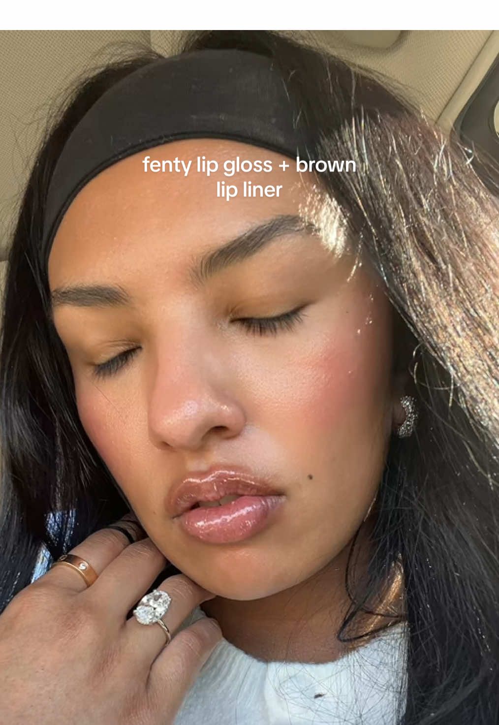 I really love a brown lip liner with this fenty gloss ❤️ #makeup #lipliner #lipmakeup #lipcombo #fyp  @MakeUpForEverUSA @Fenty Beauty 
