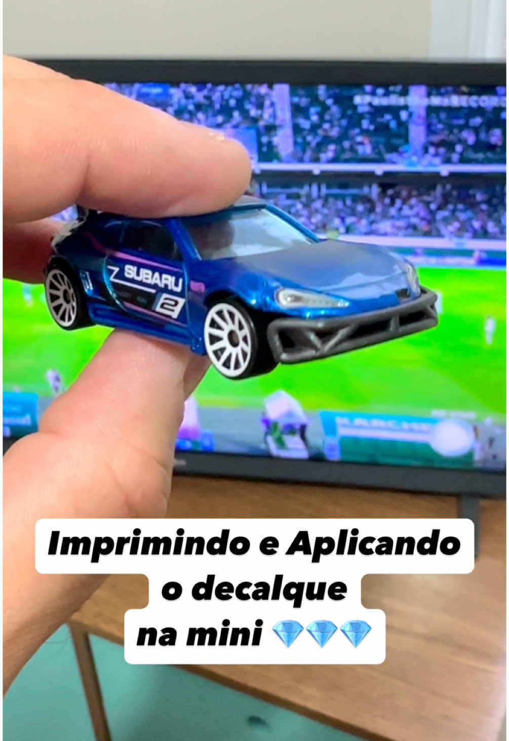 Imprimindo e aplicando decalque na mini. Vídeo com todas as informações possíveis, seja de onde comprar o papel, até como aplicar e cortar. Lembrando que o papel de decalque que eu uso, é para impressora JATO DE TINTA. Comprar papel de decalque para impressora jato de tinta! Tmj 💎💎💎 . #decalque #custom #diecast #hotwheelsbrasil #hotwheelscollector #diecastcollector #scale #hotwheelscollectors #matchbox #miniaturas #diecastcars #diecastphotography #hotwheelspics #follow #hotwheelscollection #Love #diecastbrasil #viralvideos #hotwheelsmalaysia #hotwheelsphotography #lovehotwheels #hotwheelsbr #hotwheelsbrasil #hotwheelsofficial #diecastcollection #hotwheels  #hotwheelsdaily #mattel #toys #hotcarcollection