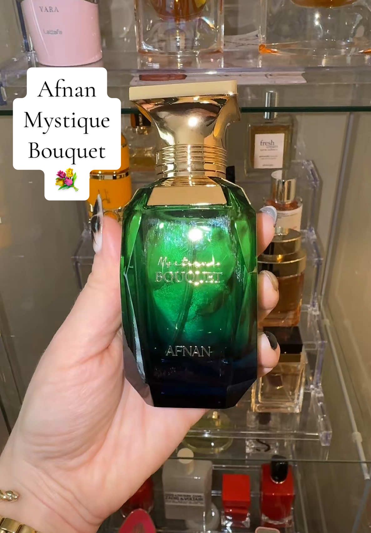 This is your Clean Girl Scent 🫧🛁🧼 Mystique Boutique by Afnan #afnan #afnanperfumes #mystiqueboutique #perfume #perfumetiktok #fragrance #fragrancetiktok #perfumereview #ttshop #tiktokperfumes 