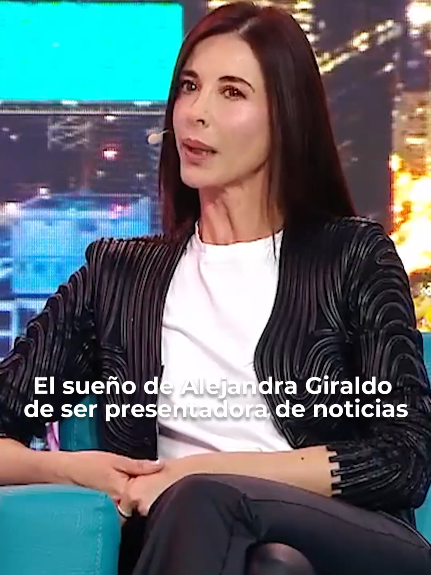 📺✨ La presentadora de Noticias Caracol, Alejandra Giraldo, reveló si desde pequeña soñó con ejercer esta profesión en un noticiero.  🎤💬 #TheSusosShow Disfruta de más contenido en www.caracoltv.com/the-susos-show