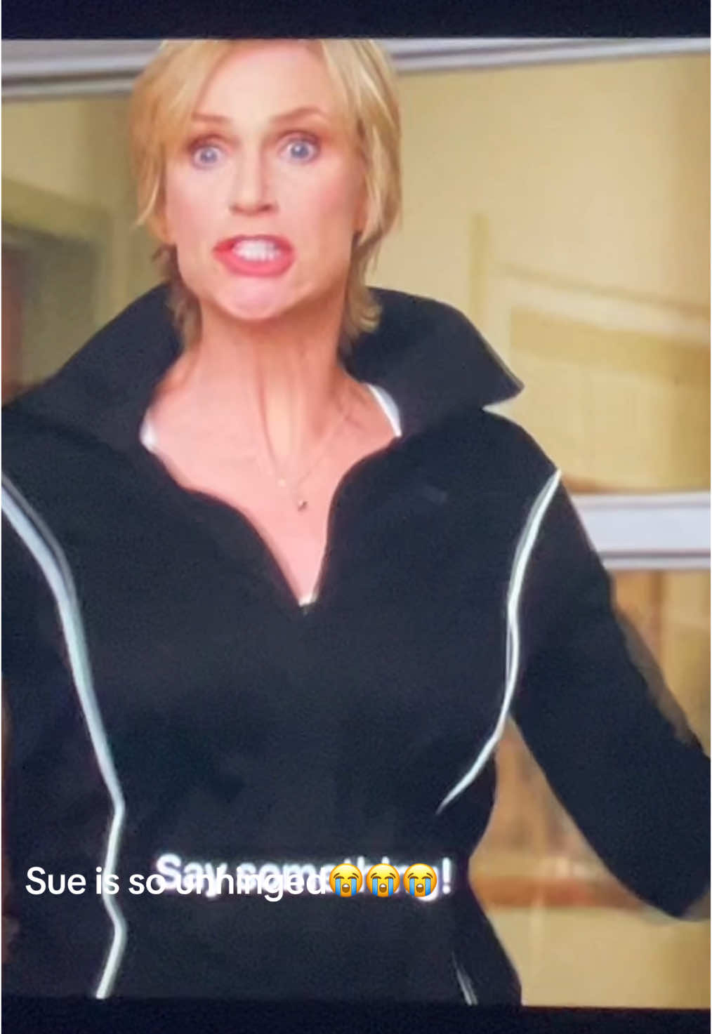 i just love sue😭😭 #viraltiktok #gleetok #fypシ゚viral #suesylvester #fypシ 