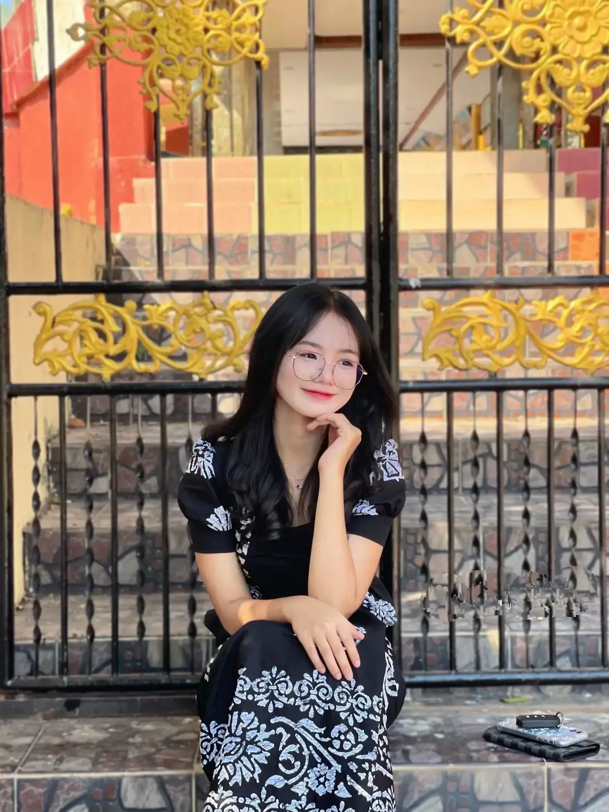 #photocredit #tiktokmyanmar  #photoediting #photoshoot #myanmartiktok🇲🇲🇲🇲  #myanmarcelebritytiktok #myanmargirl #myanmartraditionaldress 