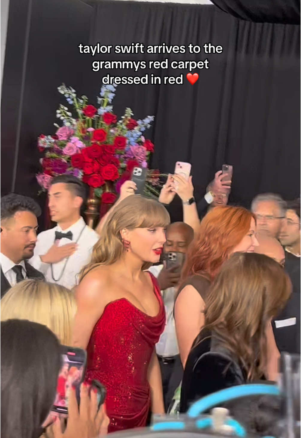 Loving this look is red. ❤️ Taylor Swift walks the red carpet at the Grammys. #TodayShow 