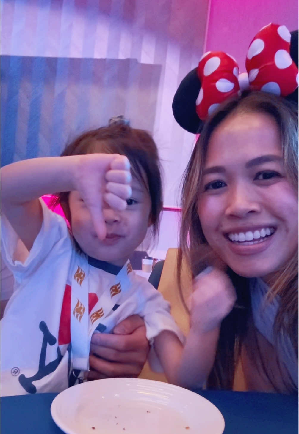 I mean we all know the kween’s just here for Mickey sightings & the food 😎 #foryou #fyp #hosted @disneyparks