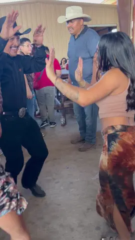 #pulgadealamo Cecilia y Gonzalo buenos para el baile 