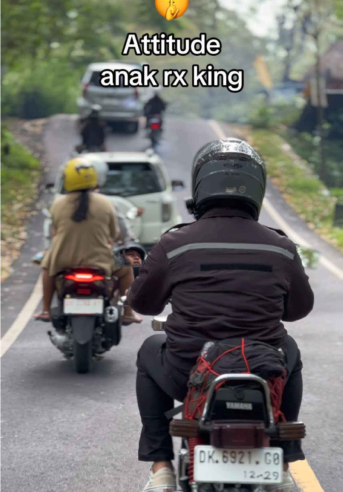 Ada anak kecil, Pelankan motor 🤫☺️ #rx #rxkingviral #andreyoymotovlog #rxking135cc #fyp #fypシ #rxkingbalistyle 