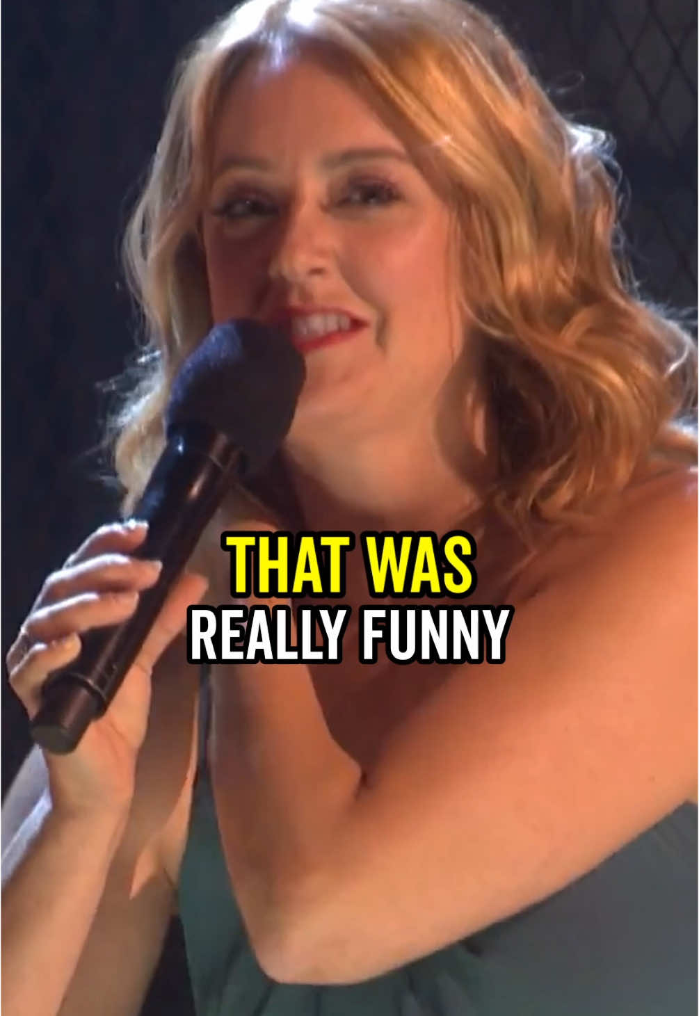 An all-time Roast Battle between legends @Sarah Tiana and Mike Lawrence 🤣🤣 - ✂️ @JCComedy 
