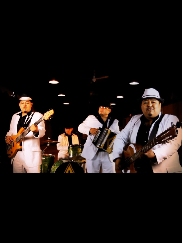 LOS BAD BOYS DEL VALLE SOÑAR #conjunto  #gruperotejanonorteñoymas  #porquerecordaresvolveravivir  #inmortales  #tejano  #charlytejano  #aguascalientes 