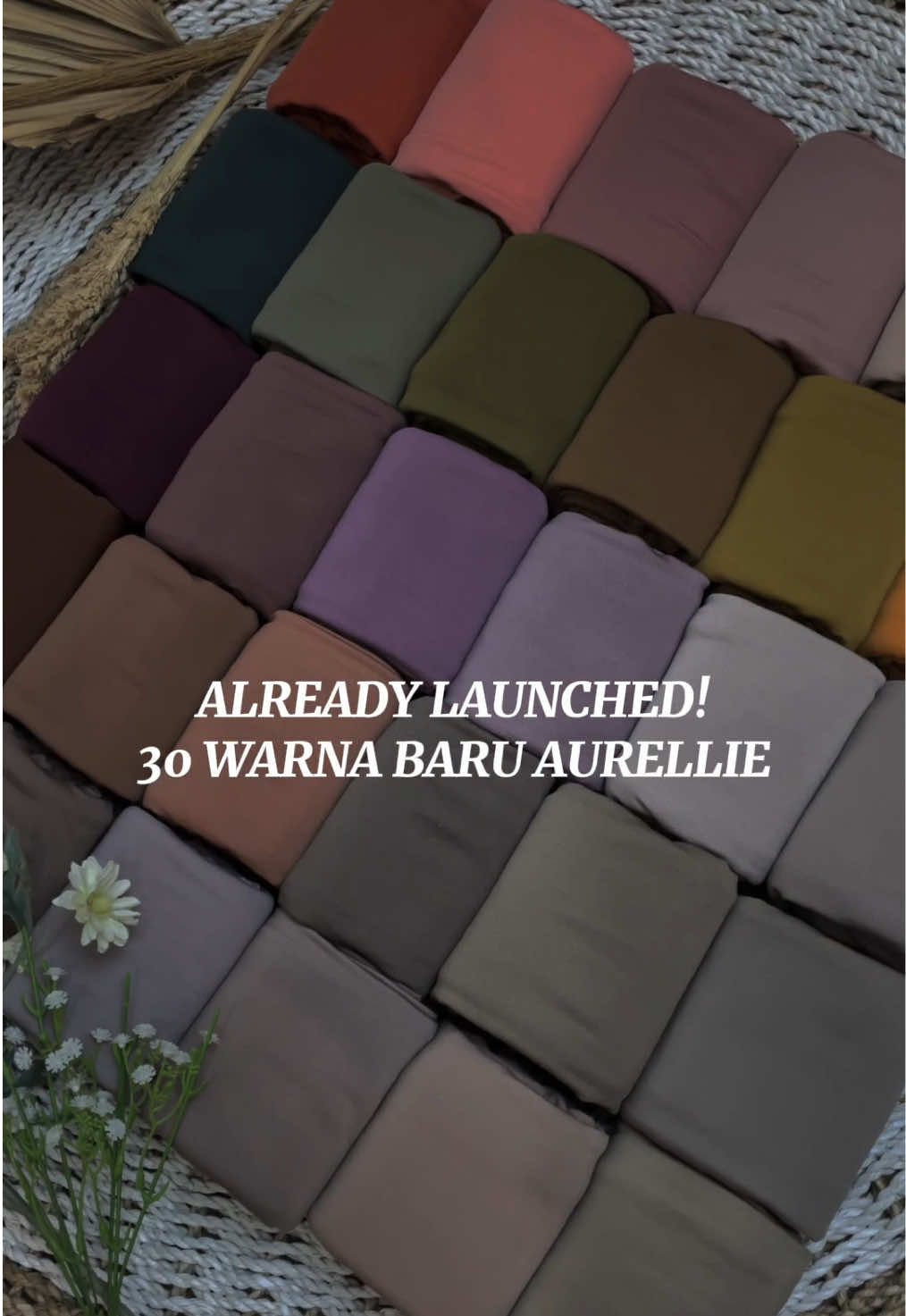 ✨New Launching✨ 30 Warna Baru dari Aurellie Pashmina Meleyot Jersey yang lebih cantik dan bervariasi😍🔥 Bahan Jersey premium udah pasti bikin nyaman,jatuh,dan elegan,makin banyak pilihan warna yang bisa bikin kamu makin stylish nih Bery😍😍 #Rifanyhijab #BERYbestirifany #fyp #fypage #BeliLokal #xyzbca #PromoGuncang22 #WIBGajian #pashminameleyot #newlaunch #produkbaru 