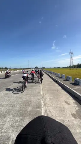 Got 4th place in open cat #fypppp #cyclist #xyzbca #blowthisup #siklistangtiktoker #todopadyak #cycling #race #rematihan 