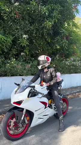Ever since I was kid… . . . #ducatipanigalev2 #motorcycle #bikergirl #ladyrider #sportsbike 