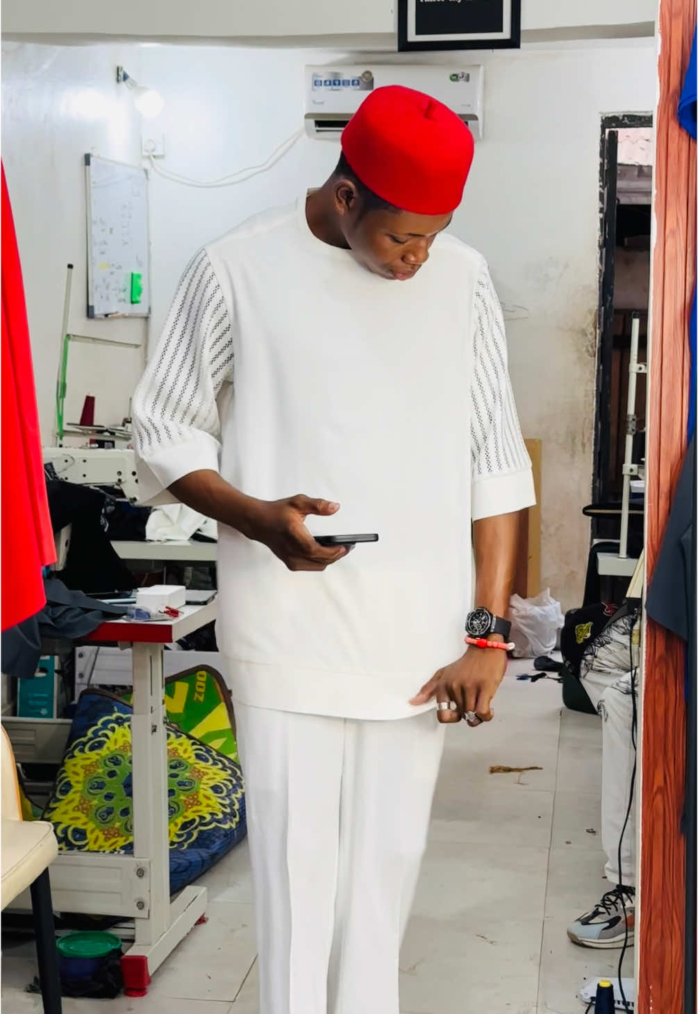 🤍🤍#fyp #vibes #fashiontiktok #twopiece #fashiontiktok #tiktokviral #tailor #naijatailors #fashioninspo #menstyle 