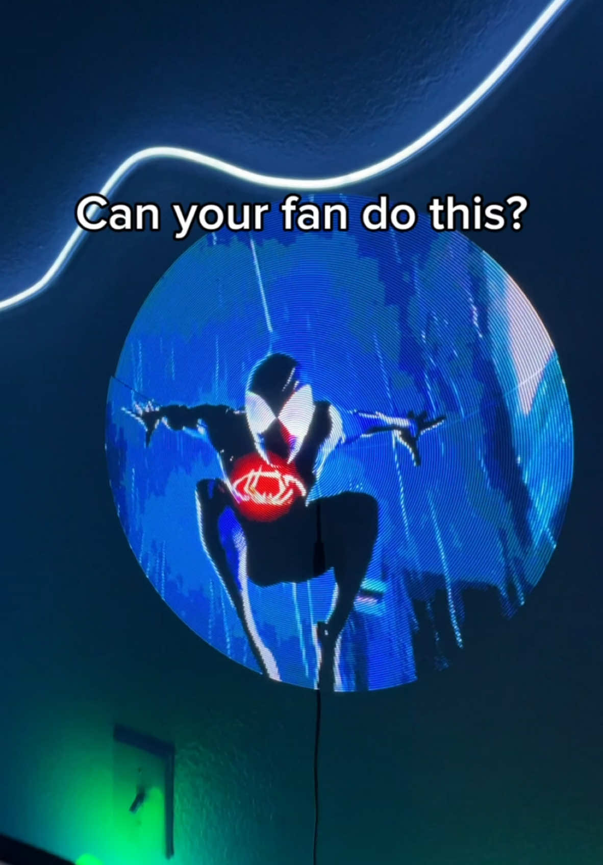 It’s NOT just a fan 👀😤 #led #ledlights #hologram #fan #holographicfan #3dhologram 