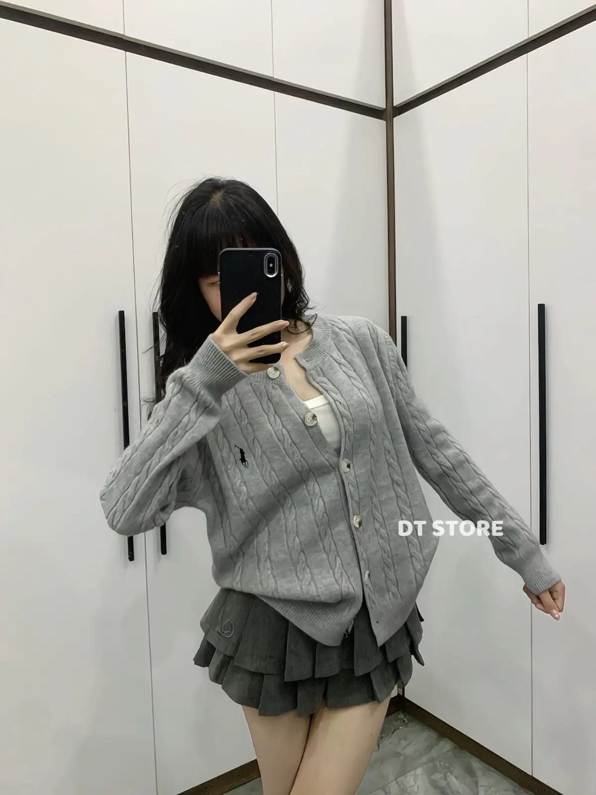 #vairal #fyp #moingaymotoutfit #outfit #outfitmoingay #xuhuong #xuhuongtiktok #xh #chiyeuminhanh #abcxyz 