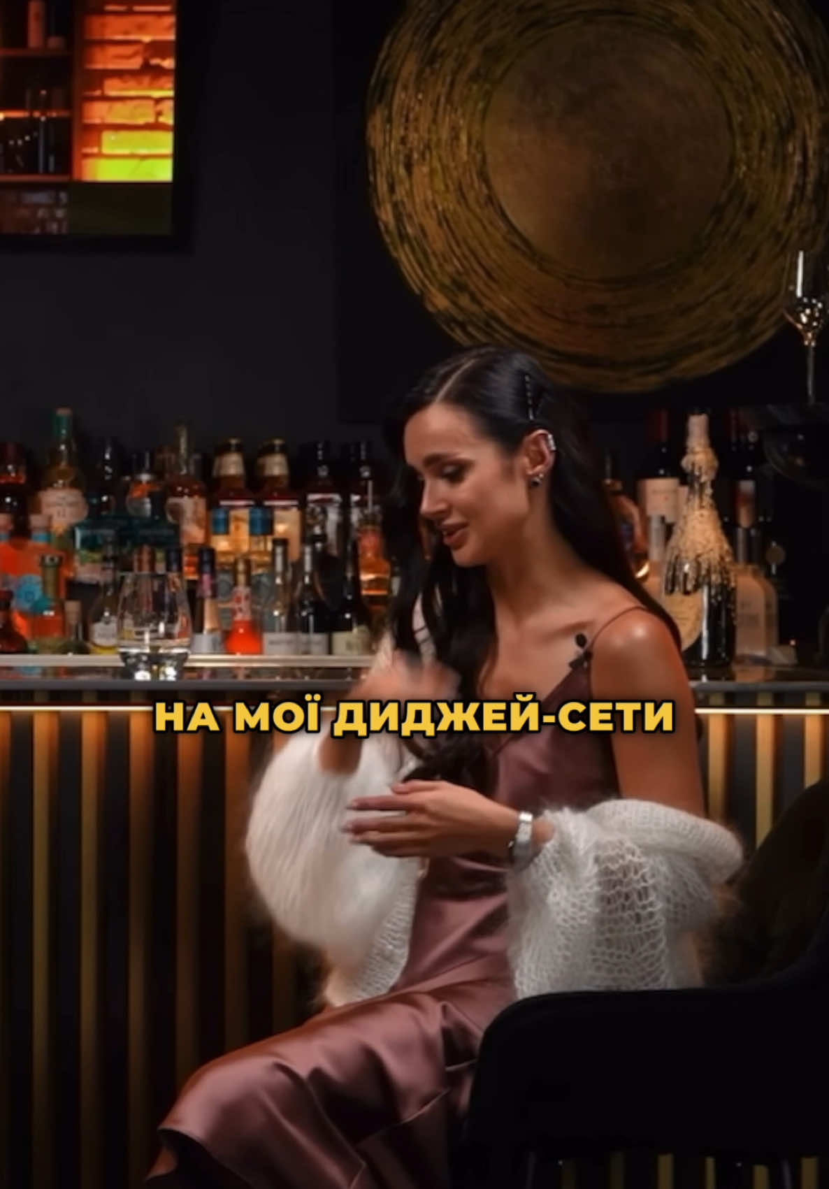 Відео на ютуб каналі «Okay Eva»