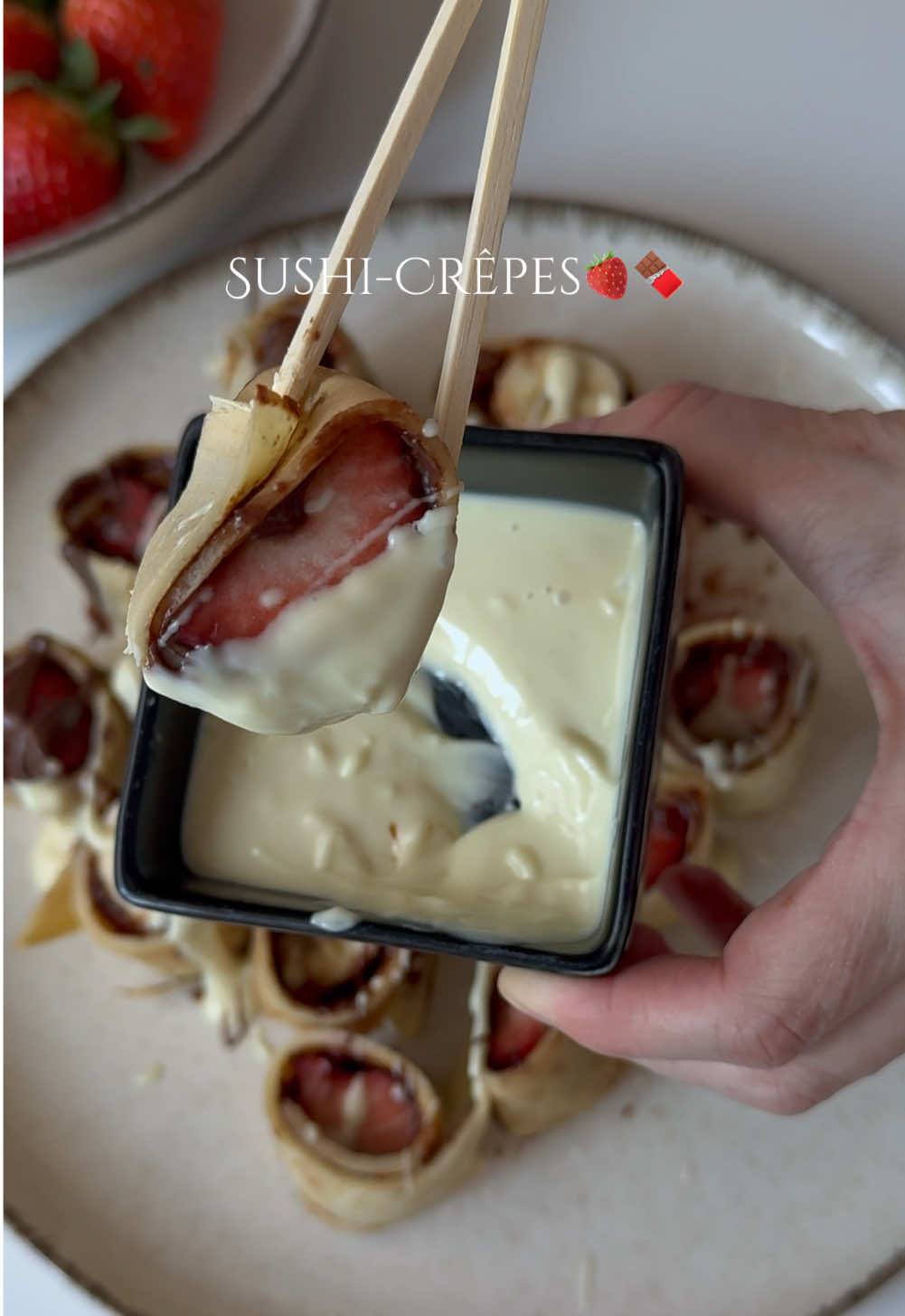 Crêpe Recipe on my Page 🥞🍫💕  #foryourpage #fy #viral #viralfood #treandingtiktok #FoodTok #treanding #fürdich #4upage #viralditiktok #ValentinesDay #FoodLover #sushi #crepes #goviral #galentinesday #foryour #Capcut #chocolate #nutella #trendingvideo #shorts #yummyfood #strawberry 