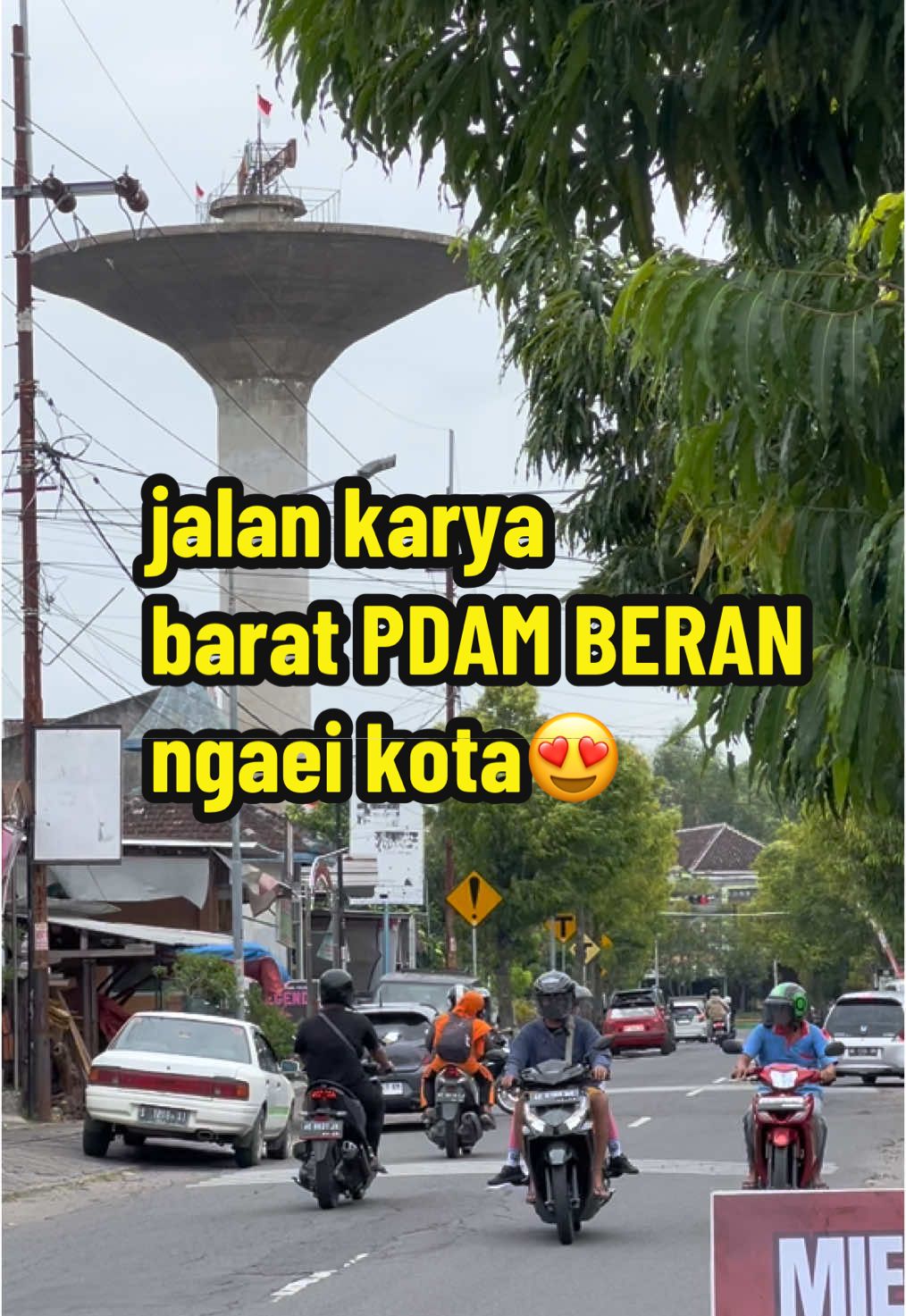 hayoh di area kota ada lohh😍 #ngawistory🌻 #ngawi24jam #ngawipride🏴‍☠️ #ngawiramah #ngawihits #ngawimadang #kulinerngawi #aboutngawi #ngawinagihjanji #ngawikotaramah #miehahoo 