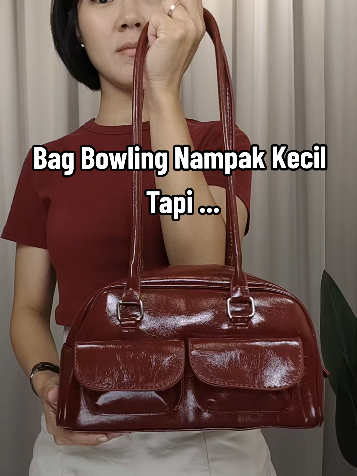 Tak percaya langsung beg ni boleh simpan banyak barang. Nak simpan banyak sampul raya? Guna bag ni 🤗 #bagraya #bagwanita #bag  #vintagebag #shoulderbag #shoulderbagmurah 