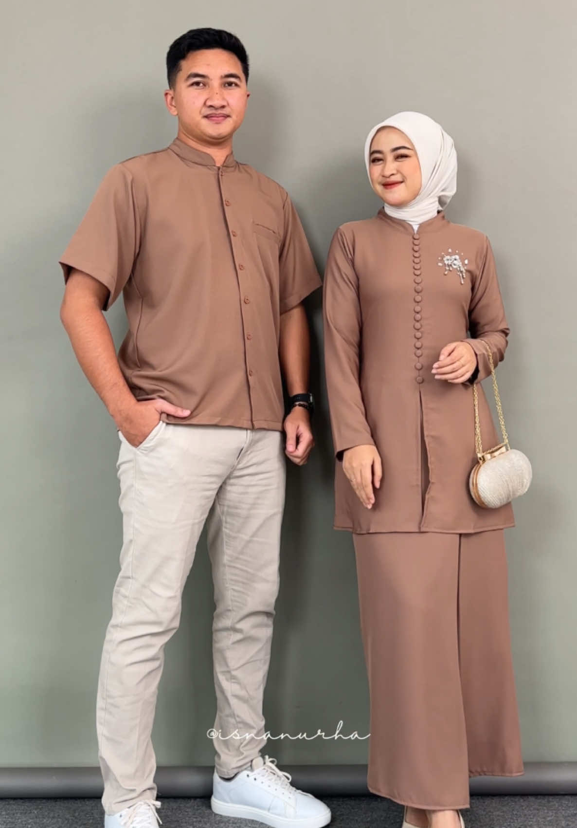 Udah berasa vibes ramadhan 🥹🥰 #fyp #outfitlebaran #racunlebaran #outfitcouple #ootdlebaran #lebaran2025 