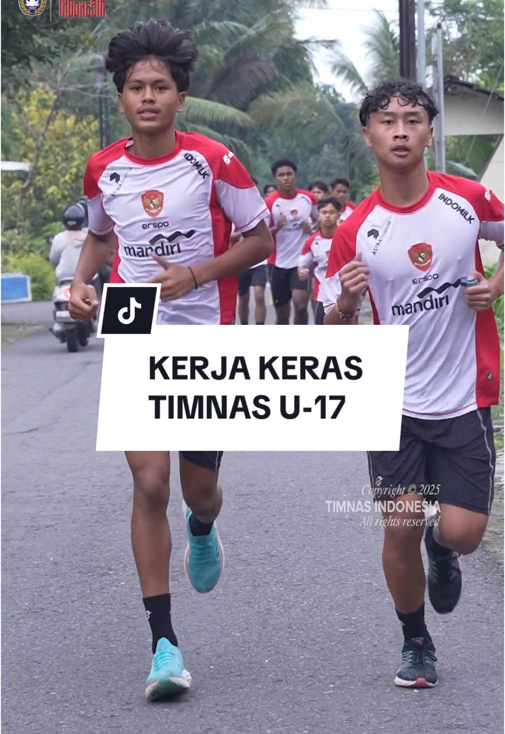 Jangan kasih kendor boys! 💪💧 ‣ #KitaGaruda