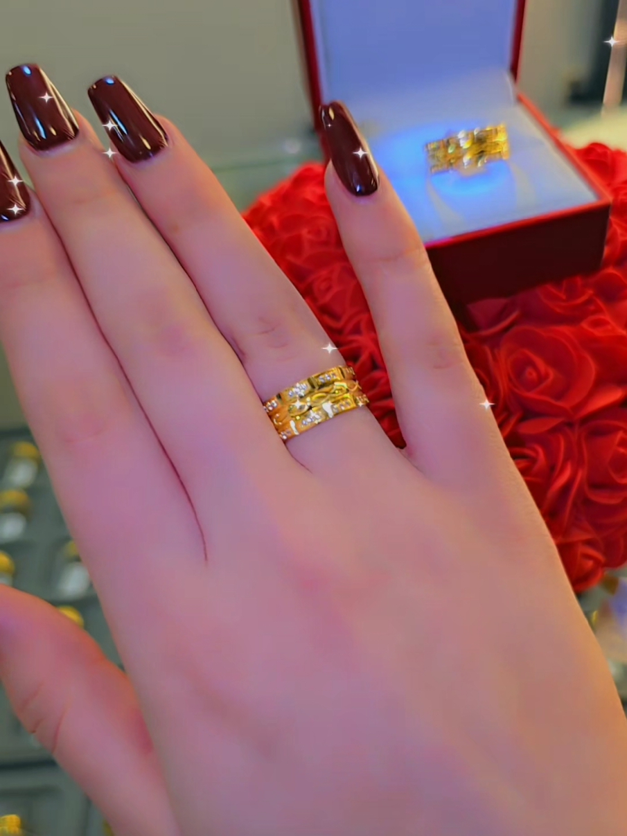محابس 💍. إحصل على طوق ذهب أو خاتم سوليتير هديه🎁 الآن! ✨عند شراءك بقيمة 500 يورو فما فوق ذهب عيار 21 مكفول 💯 (بيع-شراء-تصليح-تفصيل أسماء-ثقب اذن) أوقات الدوام من الساعة 11:00 حتى الساعة 18:30 كل أيام الأسبوع عنوان الفرع الأول : Zwart Janstraat 56A 3035AV Rotterdam Nederland 📍🇳🇱 لأي إستفسار يرجى التواصل عبر الواتس اب : 0031615663855📞 عنوان الفرع الثاني : Appelmanstraat 23 2018 Antwerpen België 📍🇧🇪 لأي إستفسار يرجى التواصل عبر الواتس اب : 0032486325659📞 عنوان الفرع الثالث في هولندا أمستردام : Eerste Van Swindenstraat 18h 1093 GD Amsterdam 🇳🇱 لأي إستفسار يرجى التواصل عبر الواتس اب   0031687882944 📞 عنوان الفرع الرابع في بلجيكا بروكسل :  Rue Marie-Christine145  1020 Bruxelles 🇧🇪 لأي إستفسار يرجى التواصل عبر الواتس اب 0032471173429📞 #مجوهرات_حلب_روتردام_الفرع_الأول #مجوهرات_حلب_أنتويرب_الفرع_الثاني #مجوهرات_حلب_أمستردام_الفرع_الثالث #مجوهرات_حلب_بروكسل_الفرع_الرابع #الذهب_السوري_في_هولندا_مصوغات_حلب #ذهب_عيار_21 #جديد_حديث_مباشر_2024 #أوروبا_بلجيكا_ألمانيا_السويد_الدنمارك_النمسا_لوكسمبورغ #فرنسا_النرويج_سويسرا_سوريا_العراق_تركيا_كردستان #هدية_ليرة_دهب_طوق_خاتم_حلق_طقم_فرفشة #هدايا_عيد_ميلاد_اليوم_سعر_الدهب_اونصة_سبيكة #بث_مباشر_السوريين_في_أوروبا #Aleppo_Juwelier_Nederland #gold_price_euro_Goud_21k_18k_14k #België_Antwerpen_Duitsland_Frankrijk_Syria_Bruxelles #belgië_antwerpen_duitsland_frankrijk_syria 