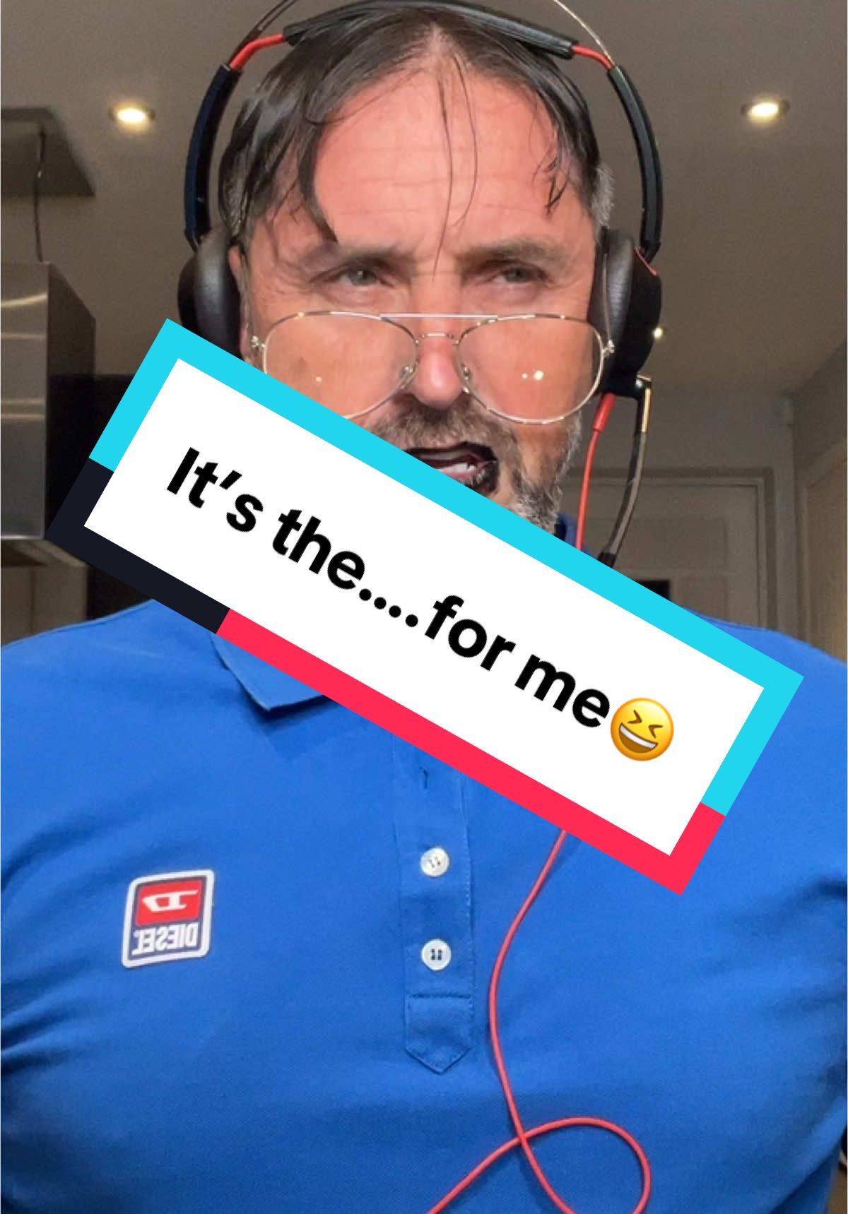 Rye has had enough at Your Bank 😆 OC: 😆👏🎤 @The Call Center Series #uscomedy 😆🇺🇸 #keithbugden #rye #fypusa #forme 