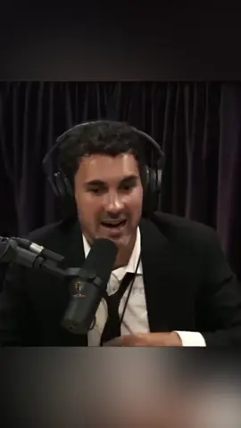 Mark Normand had a transgender nanny as a child 😮 #trans #marknormand #funny #fyp #podcasts #joerogan #nanny #storytime 