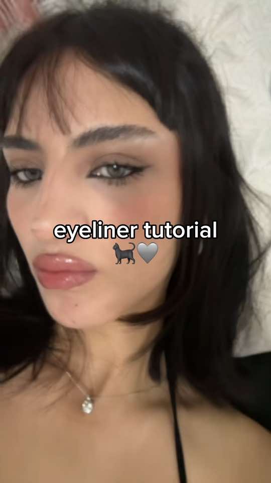 ya finalmente lo subí perdón la tardanza 🩶 #makeup #mobwife #KimK #viral_video #paratiiiiiiiiiiiiiiiiiiiiiiiiiiiiiii #fyp #capcut   #creatorsearchinsights 