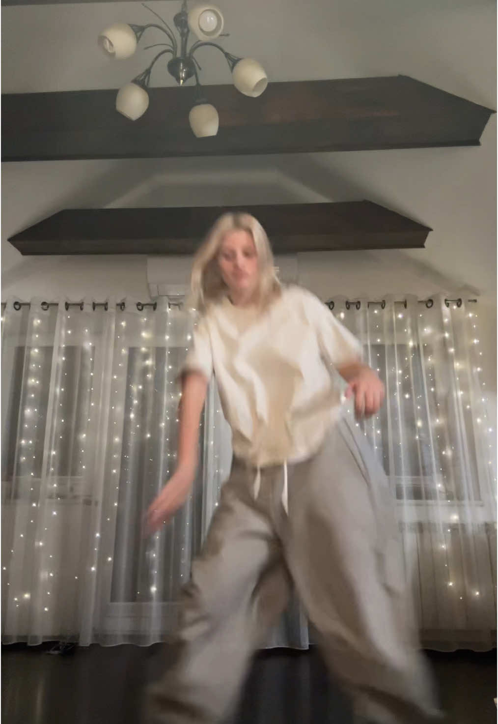 night rat dance!?!?🐀🐁🐀#ratdance #ishowspeed #viral #fyp #trend #dance 