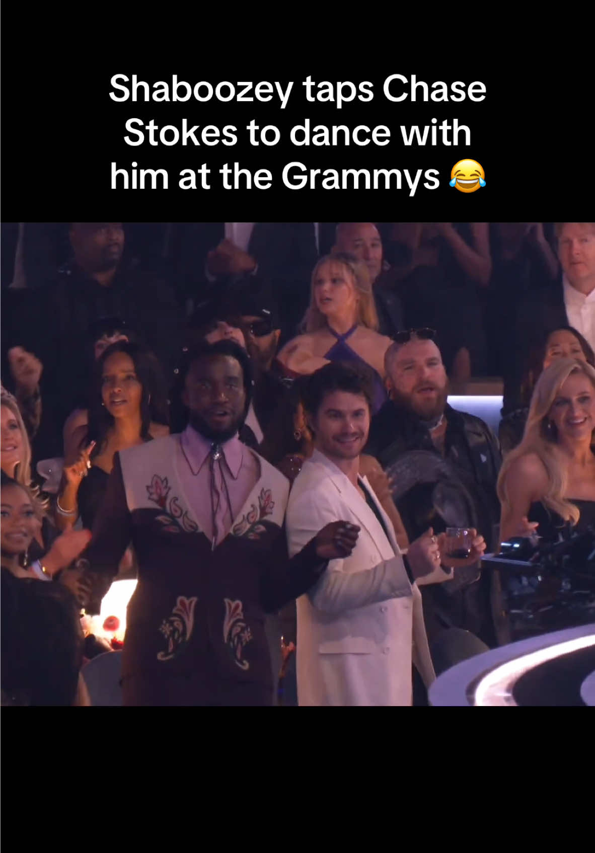 How easy it is for dudes to become friends 😂🤝 #shaboozey #chasestokes #outerbanks #obx #grammys 