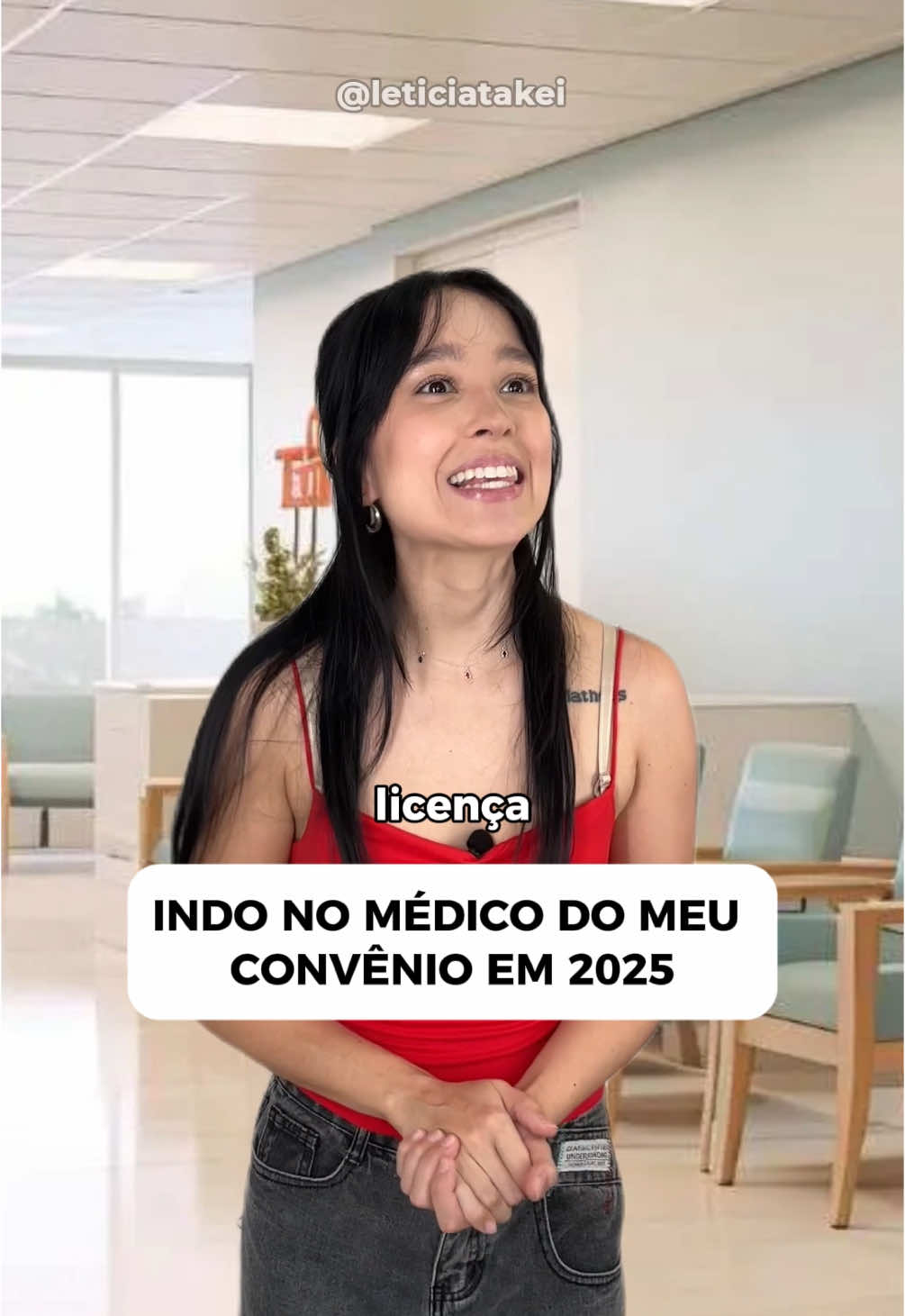 Quem ai ja foi em um médico assim?? KKKKK #comedia #leticiatakei 